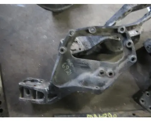 Spring Hanger KENWORTH T2000 Valley Truck - Grand Rapids