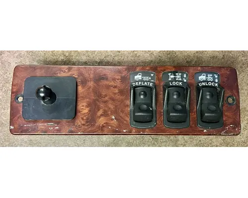 Dash / Console Switch KENWORTH T2000 High Mountain Horsepower