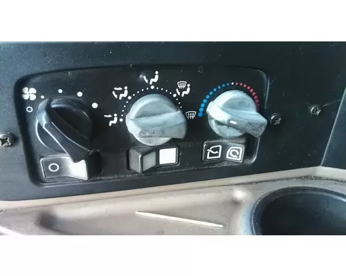 Temperature Control KENWORTH T2000 LKQ Heavy Truck - Goodys