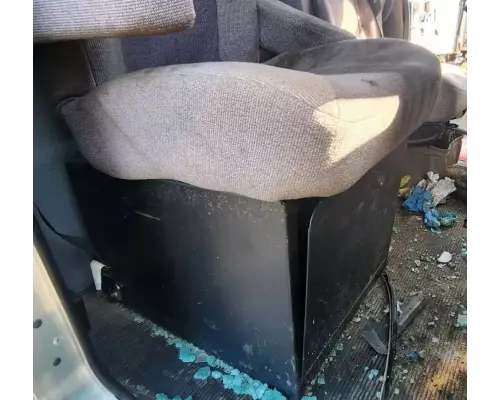 Kenworth T270 Seat, Front