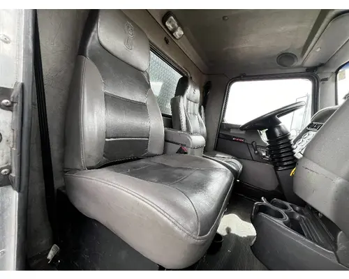 Seat, Front KENWORTH T270 DTI Trucks