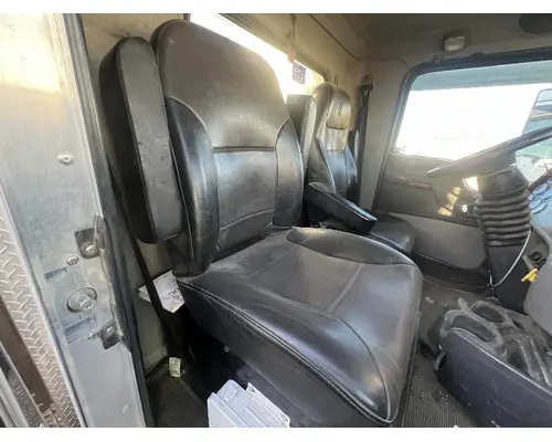 Seat, Front KENWORTH T270 DTI Trucks
