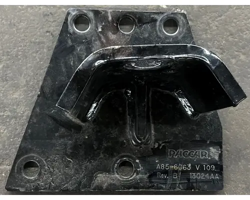 Engine Mounts KENWORTH T3 Series High Mountain Horsepower