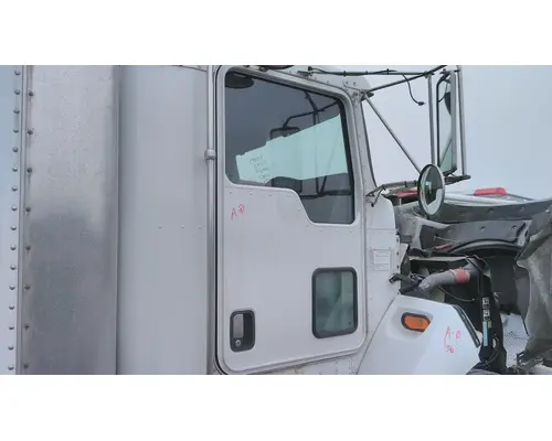 Door Assembly, Front KENWORTH T300 2003-2017 LKQ Heavy Truck - Goodys