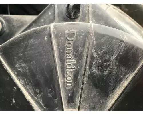 Kenworth T300 Air Cleaner