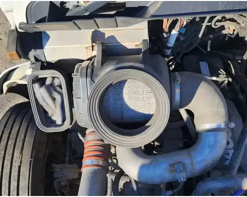 Kenworth T300 Air Cleaner