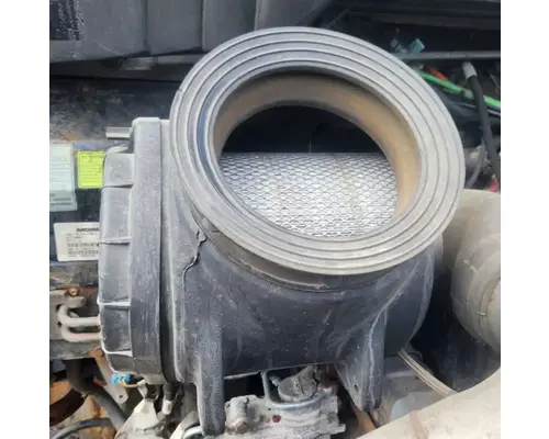 Kenworth T300 Air Cleaner