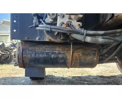 Kenworth T300 Air Tank