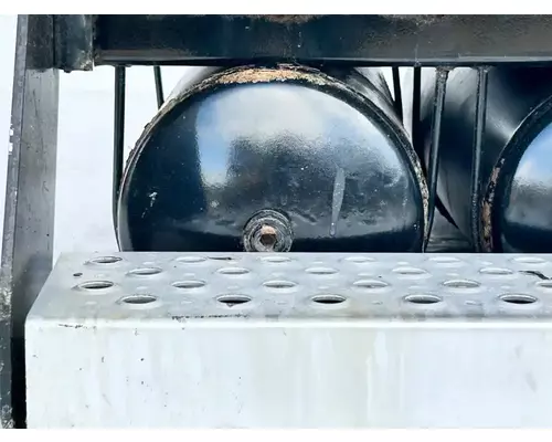 Kenworth T300 Air Tank