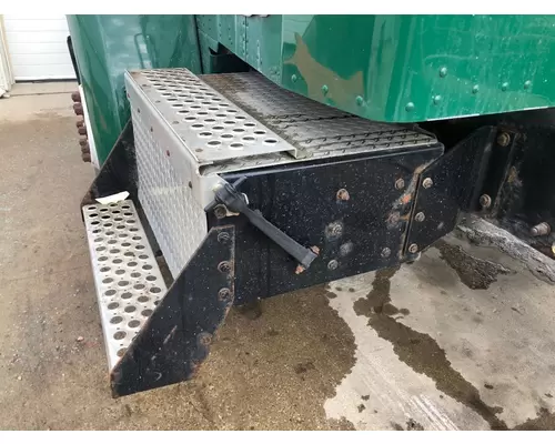 Kenworth T300 Battery Box