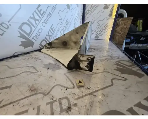 Kenworth T300 Brackets, Misc.