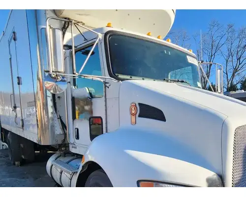 Kenworth T300 Cab