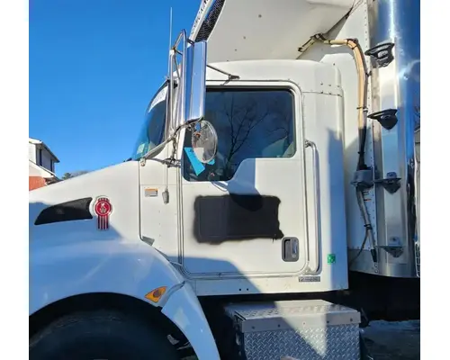 Kenworth T300 Cab