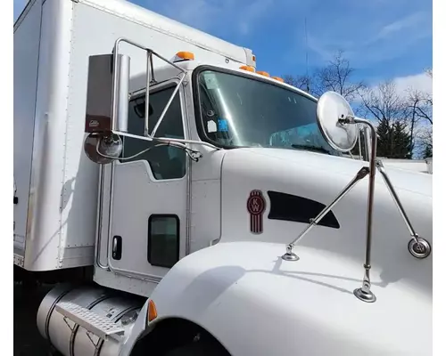 Kenworth T300 Cab