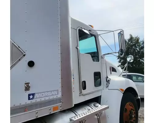 Kenworth T300 Cab