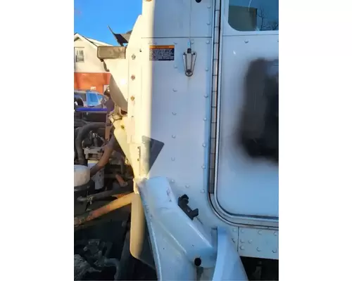 Kenworth T300 Cowl