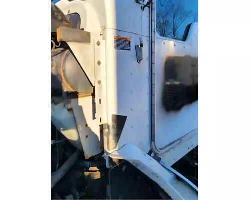 Kenworth T300 Cowl