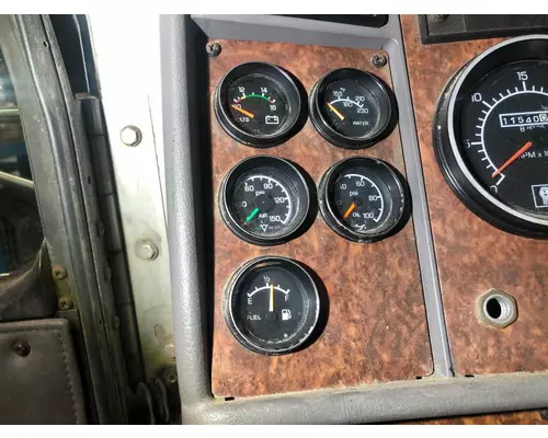 Kenworth T300 Dash Assembly