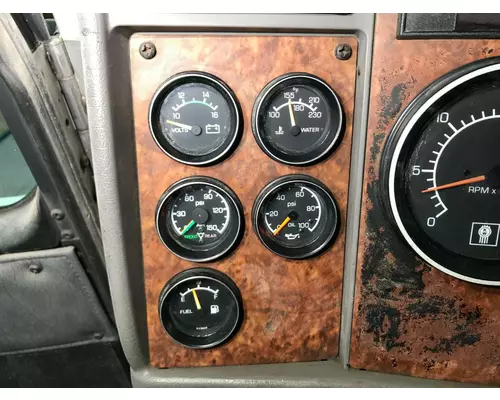 Kenworth T300 Dash Assembly