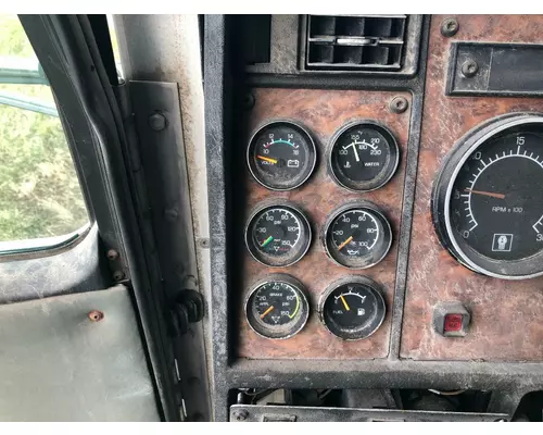 Kenworth T300 Dash Assembly