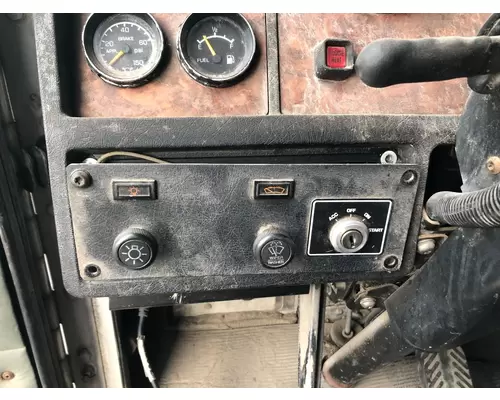 Kenworth T300 Dash Assembly