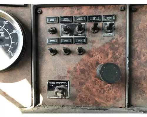 Kenworth T300 Dash Panel