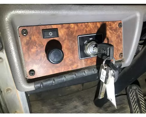 Kenworth T300 Dash Panel