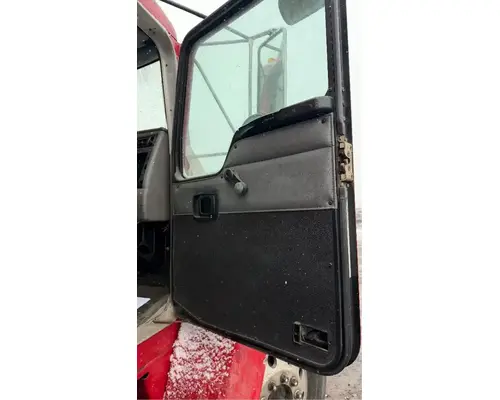 Kenworth T300 Door Assembly, Front