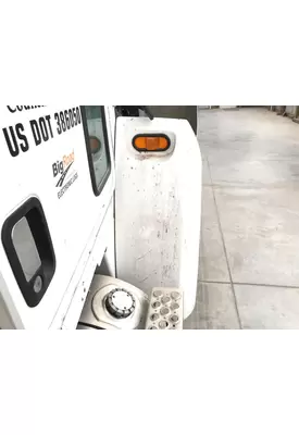 Kenworth T300 Fender