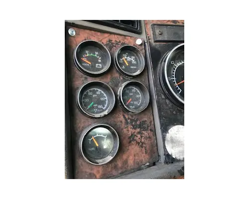 Gauges (all) KENWORTH T300 American Truck Salvage