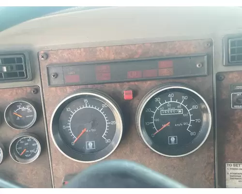 Kenworth T300 Instrument Cluster