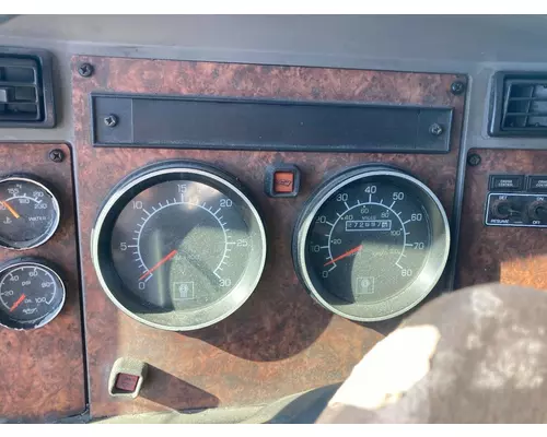 Kenworth T300 Instrument Cluster