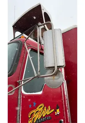 Kenworth T300 Mirror (Side View)