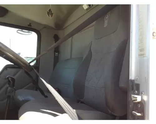 Kenworth T300 Parts Unit