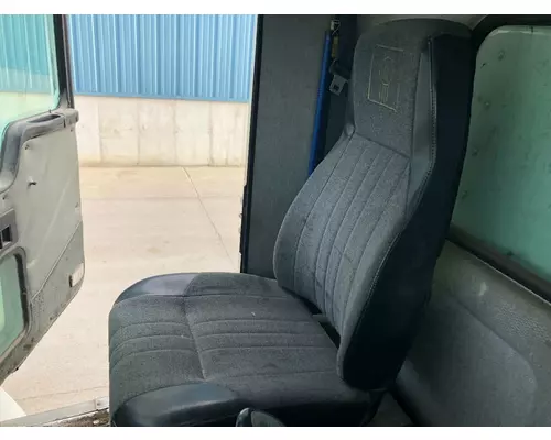 Seat, Front Kenworth T300 Vander Haags Inc Kc