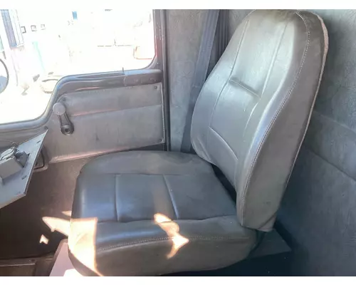 Kenworth T300 Seat (non-Suspension)