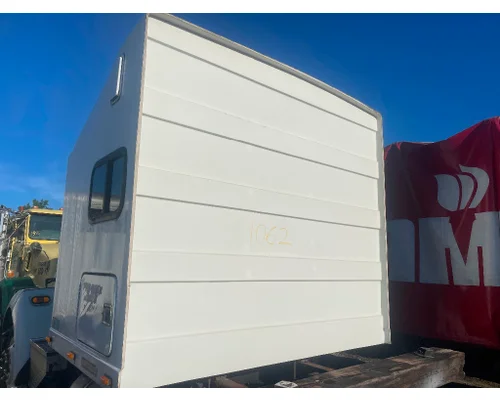 Sleeper KENWORTH T300 Truck Salvage International Inc