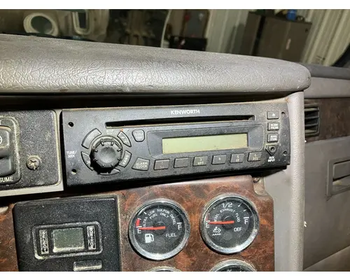 Radio Kenworth T370 Vander Haags Inc Sf