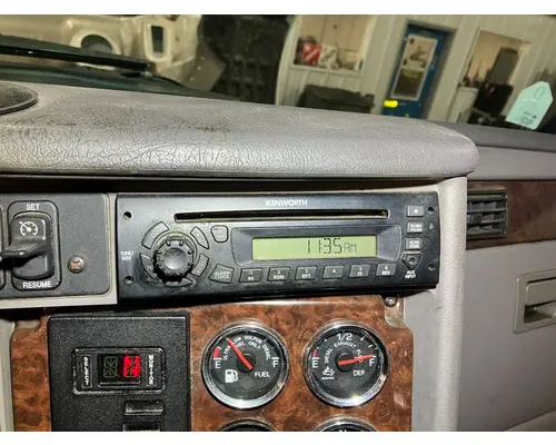 Radio Kenworth T370 Vander Haags Inc Sf