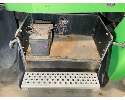 Kenworth T370 Battery Box