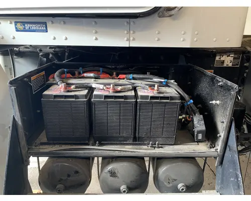 Battery Box KENWORTH T370 DTI Trucks