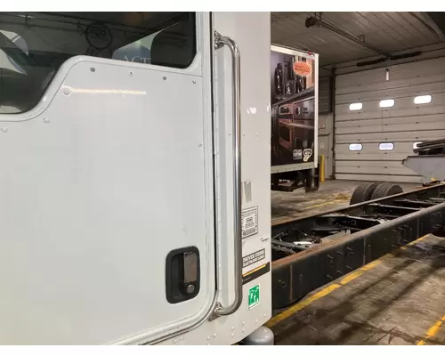 Kenworth T370 Body, Misc. Parts