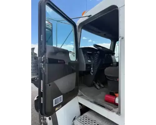 Kenworth T370 Cab