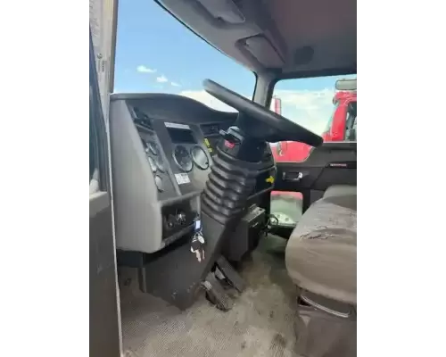 Kenworth T370 Cab