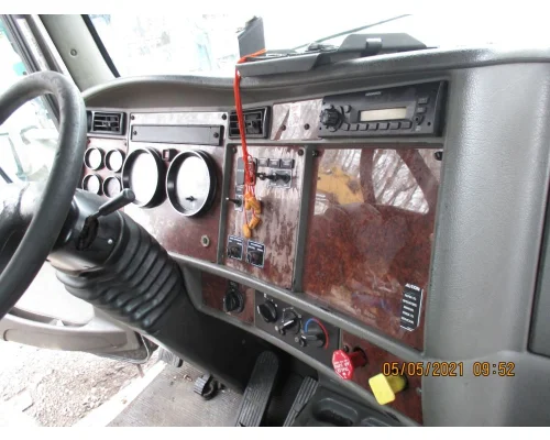Kenworth T370 Cab