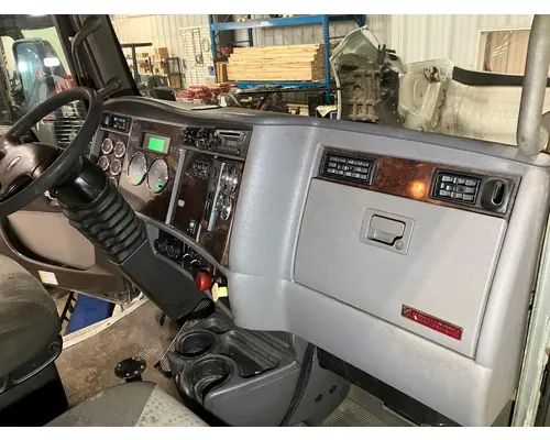 Kenworth T370 Dash Assembly