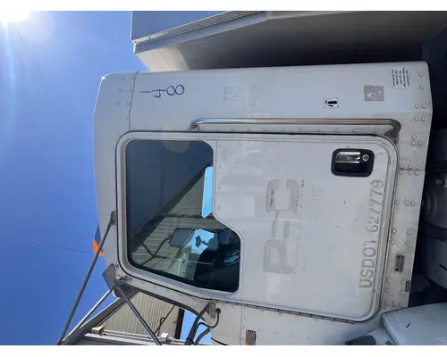 Door Assembly, Front KENWORTH T370 DTI Trucks