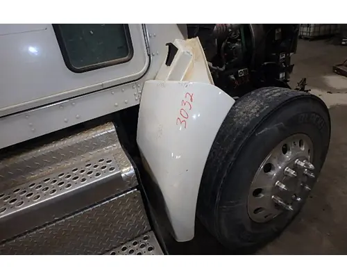 Fender Extension KENWORTH T370 Sam's Riverside Truck Parts Inc