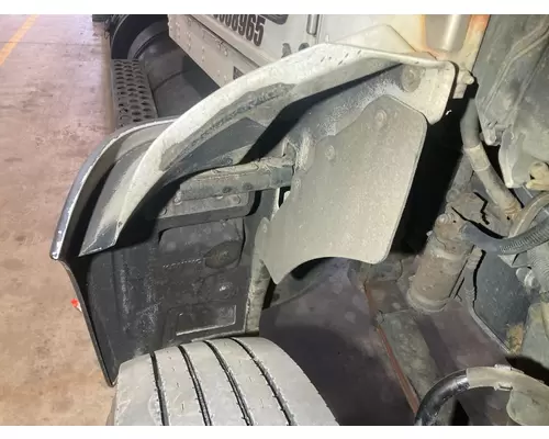 Kenworth T370 Fender