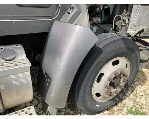 Kenworth T370 Fender